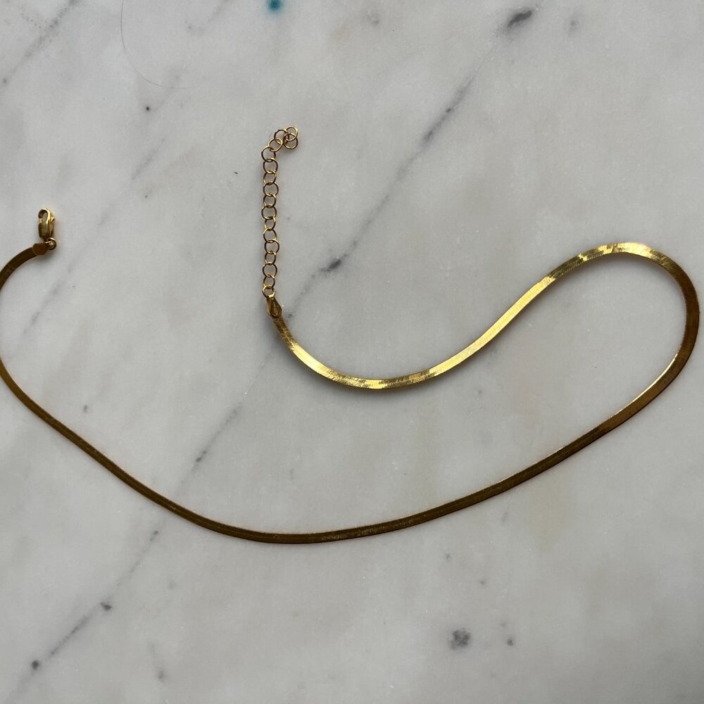 Kinn Carter Herringbone Chain Necklace - 16-18"